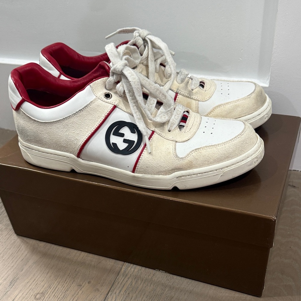 Gucci Cream and Red Men’s Casual Sneakers